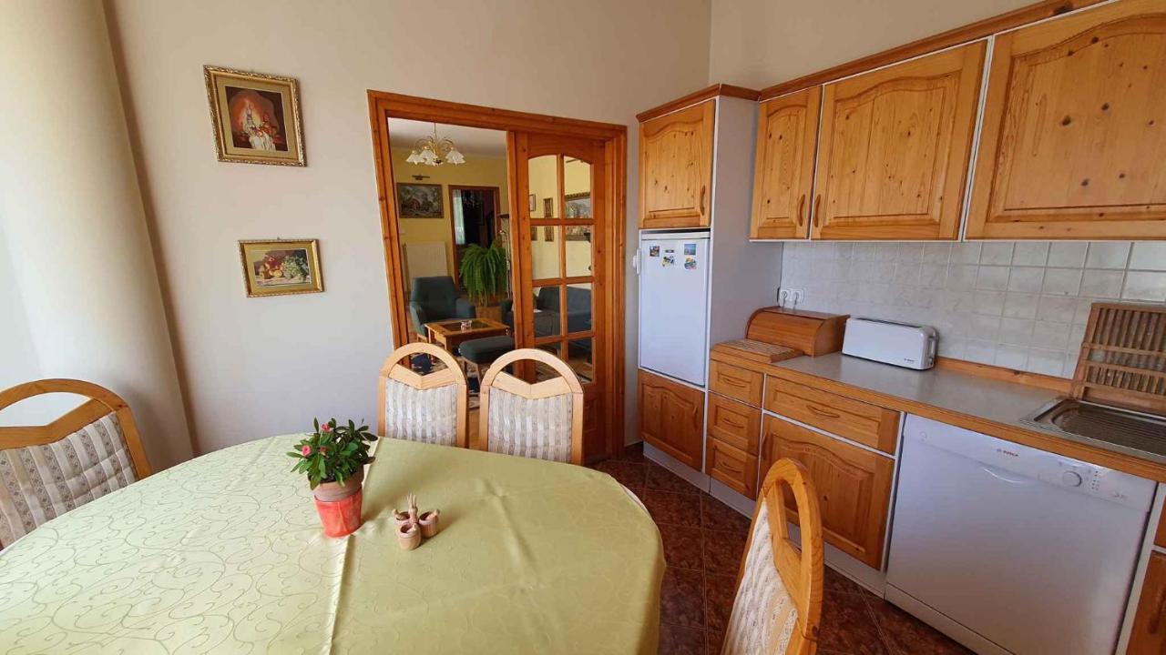 Apartment In Fonyod/Balaton 18580 Exterior foto